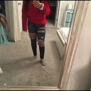 Cute ripped American eagle jeans size 00 short